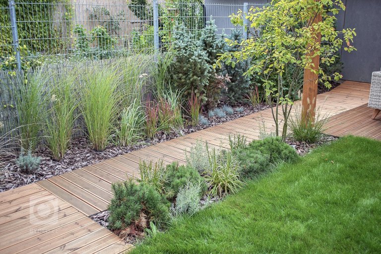 add picture to album