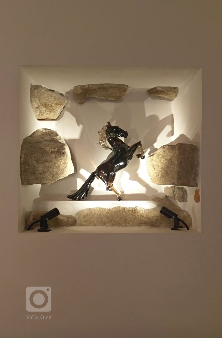 add picture to album