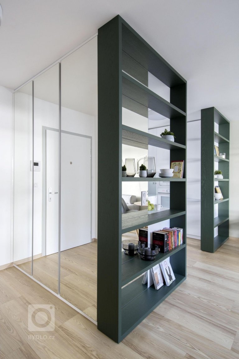 add picture to album