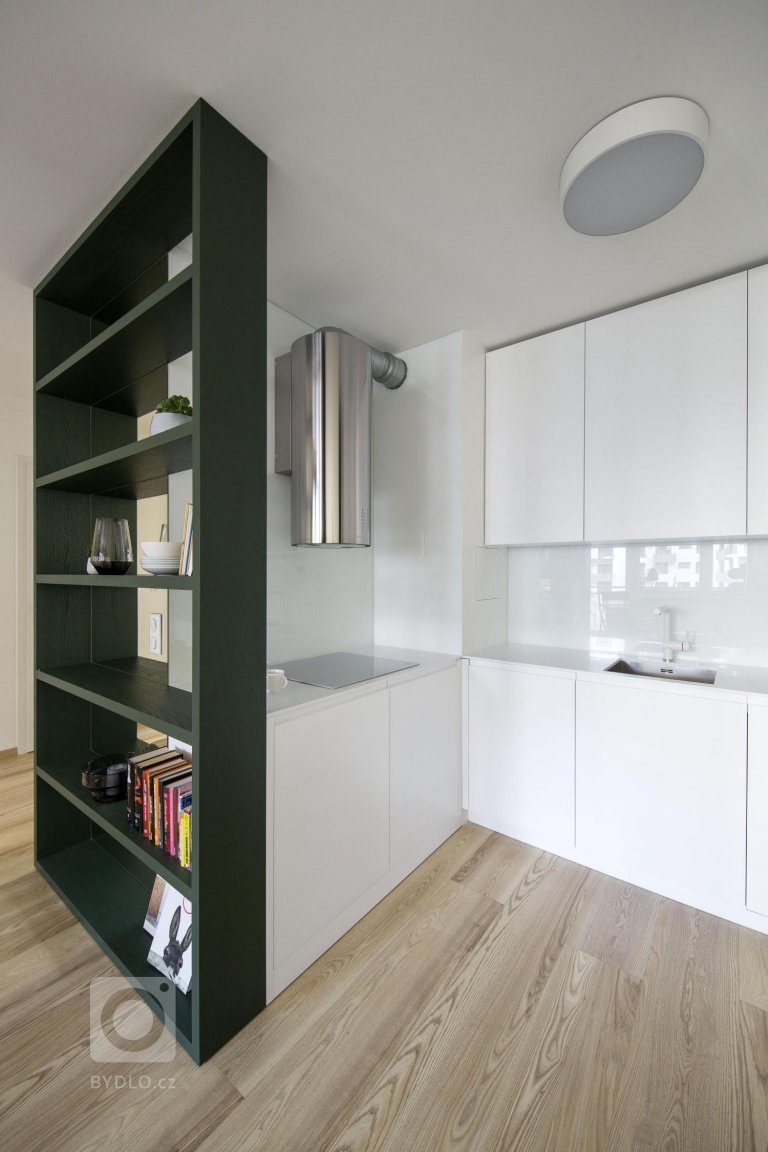 add picture to album