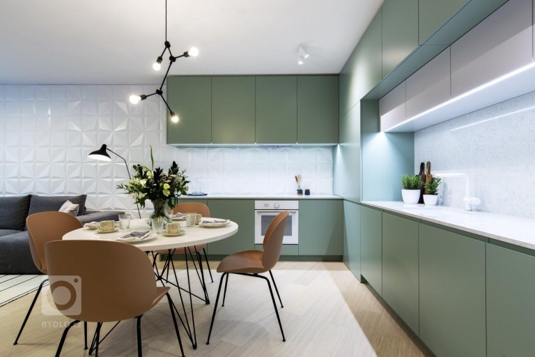 add picture to album