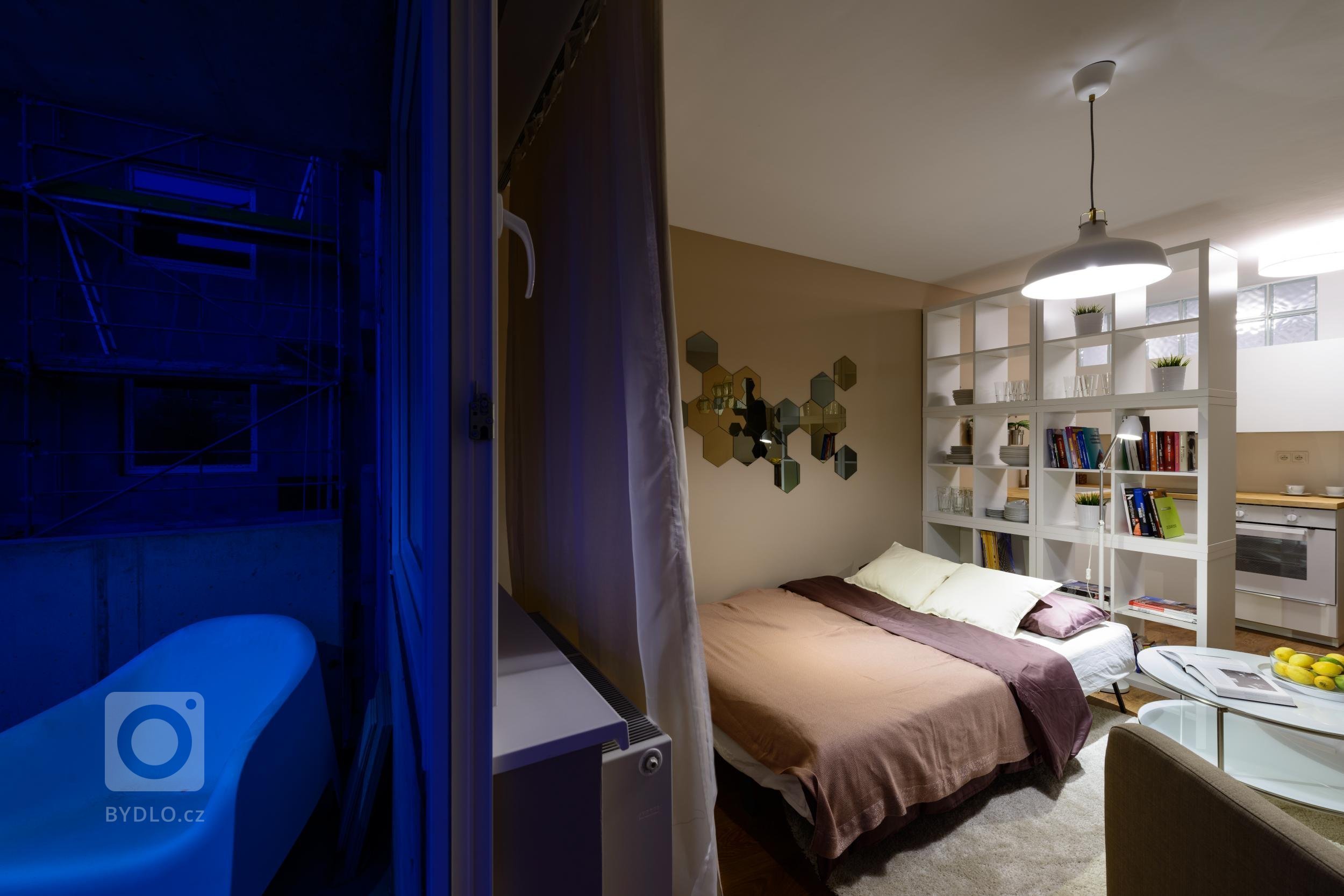 Zařízení jednopokojového bytu jsme navrhli výhradně z produktů Ikea. Příjemný interiér je důkazem, že slušný výsledek se dá dosáhnout i s dostupným typovým…