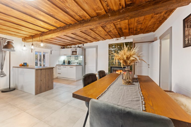 Jako fotograf specializující se na nemovitosti jsem měl tu čest zachytit nově zrekonstruovaný objekt určený pro krátkodobé pronájmy. Cílem mého fotografování…