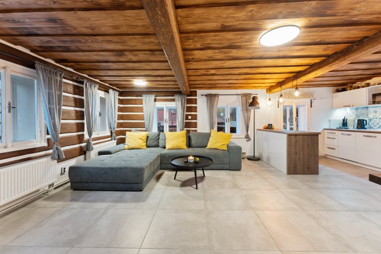 Jako fotograf specializující se na nemovitosti jsem měl tu čest zachytit nově zrekonstruovaný objekt určený pro krátkodobé pronájmy. Cílem mého fotografování…