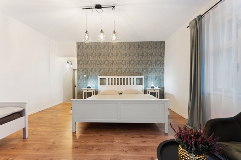 Jako fotograf specializující se na nemovitosti jsem měl tu čest zachytit nově zrekonstruovaný objekt určený pro krátkodobé pronájmy. Cílem mého fotografování…