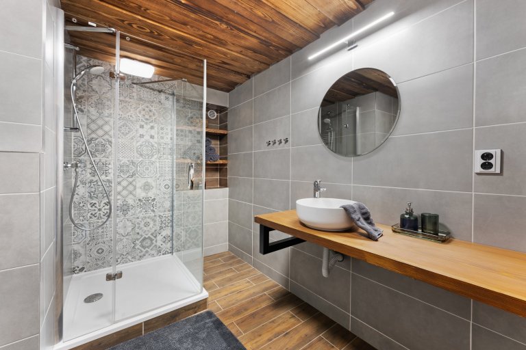 Jako fotograf specializující se na nemovitosti jsem měl tu čest zachytit nově zrekonstruovaný objekt určený pro krátkodobé pronájmy. Cílem mého fotografování…