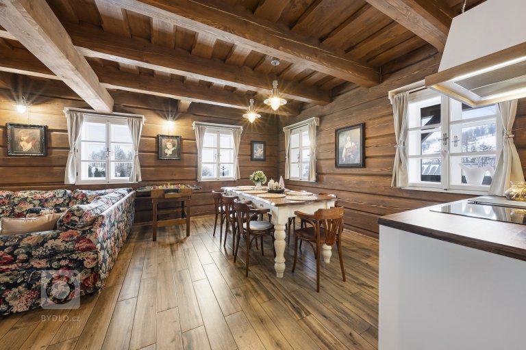 add picture to album