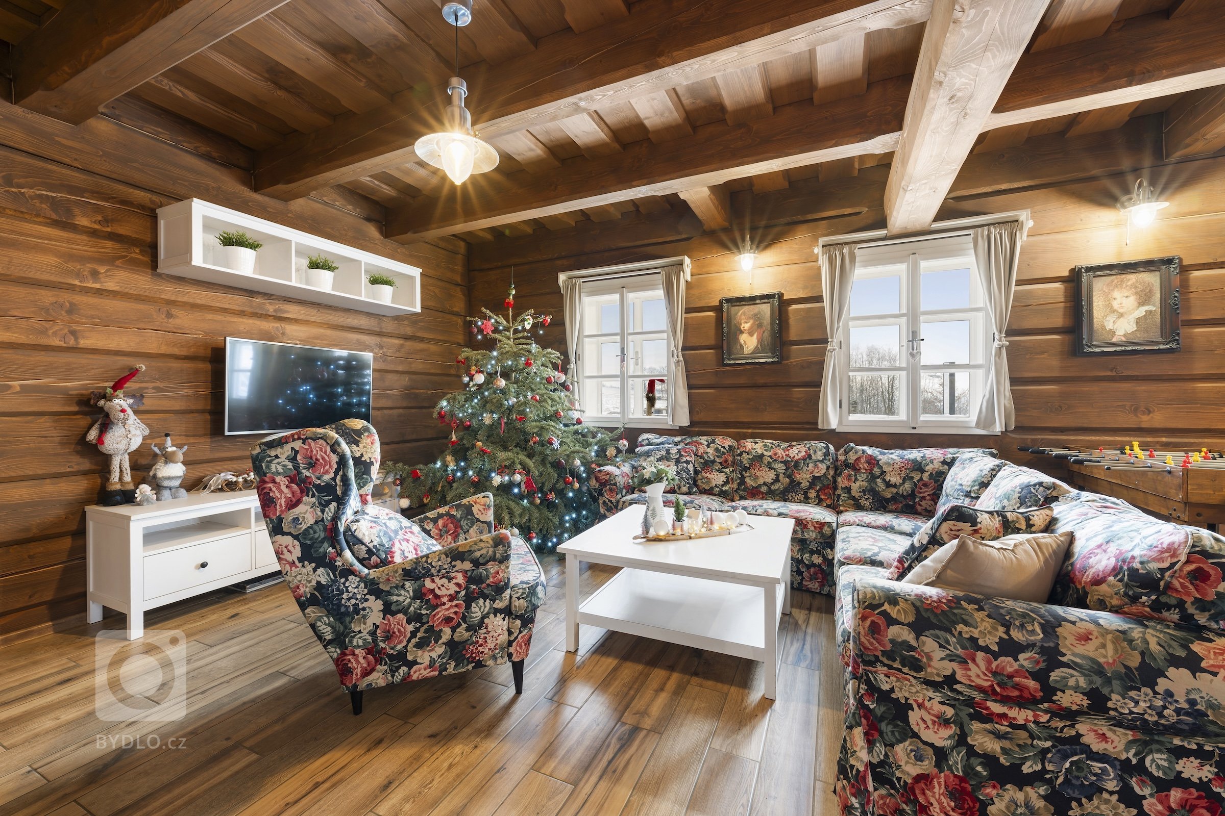 Při komplexní prezentaci nemovitostí na pronájem se jako fotograf často setkávám s výzvou fotografování za ideálních světelných podmínek, jako je východ nebo…