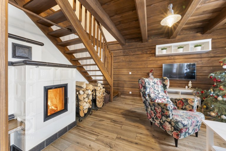 add picture to album