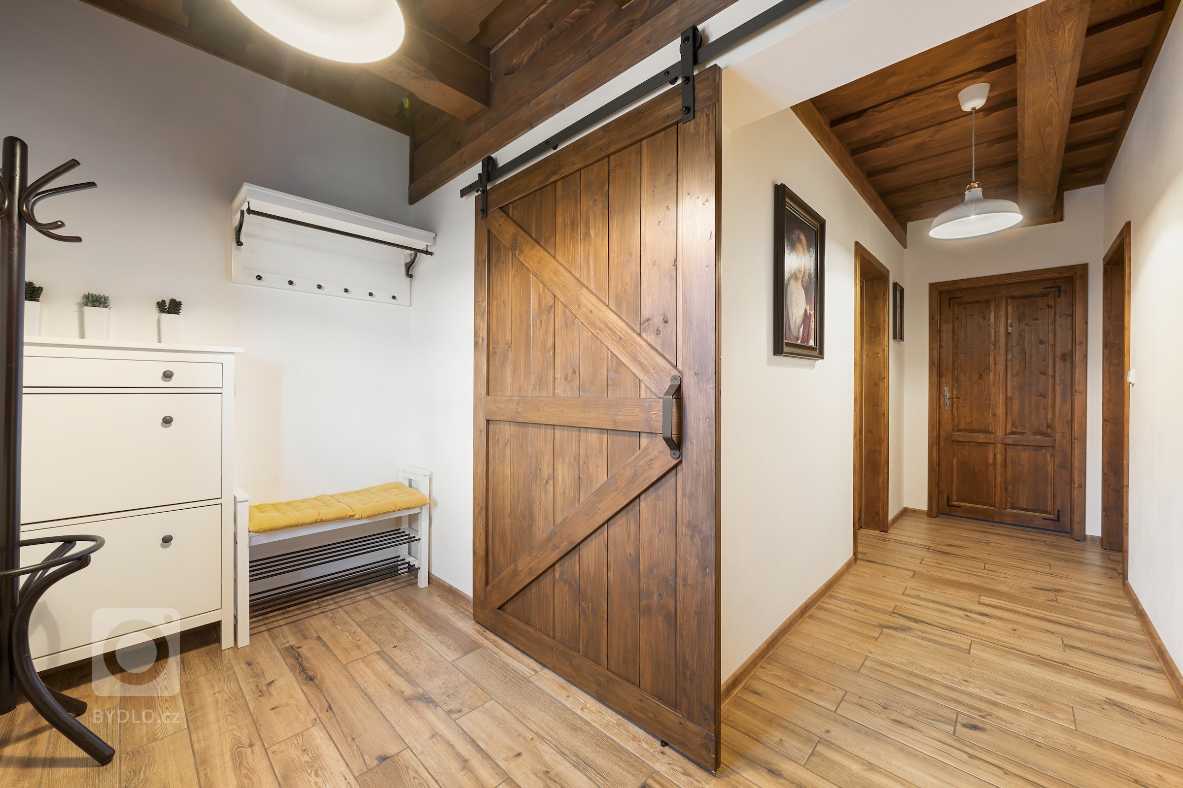 Při komplexní prezentaci nemovitostí na pronájem se jako fotograf často setkávám s výzvou fotografování za ideálních světelných podmínek, jako je východ nebo…