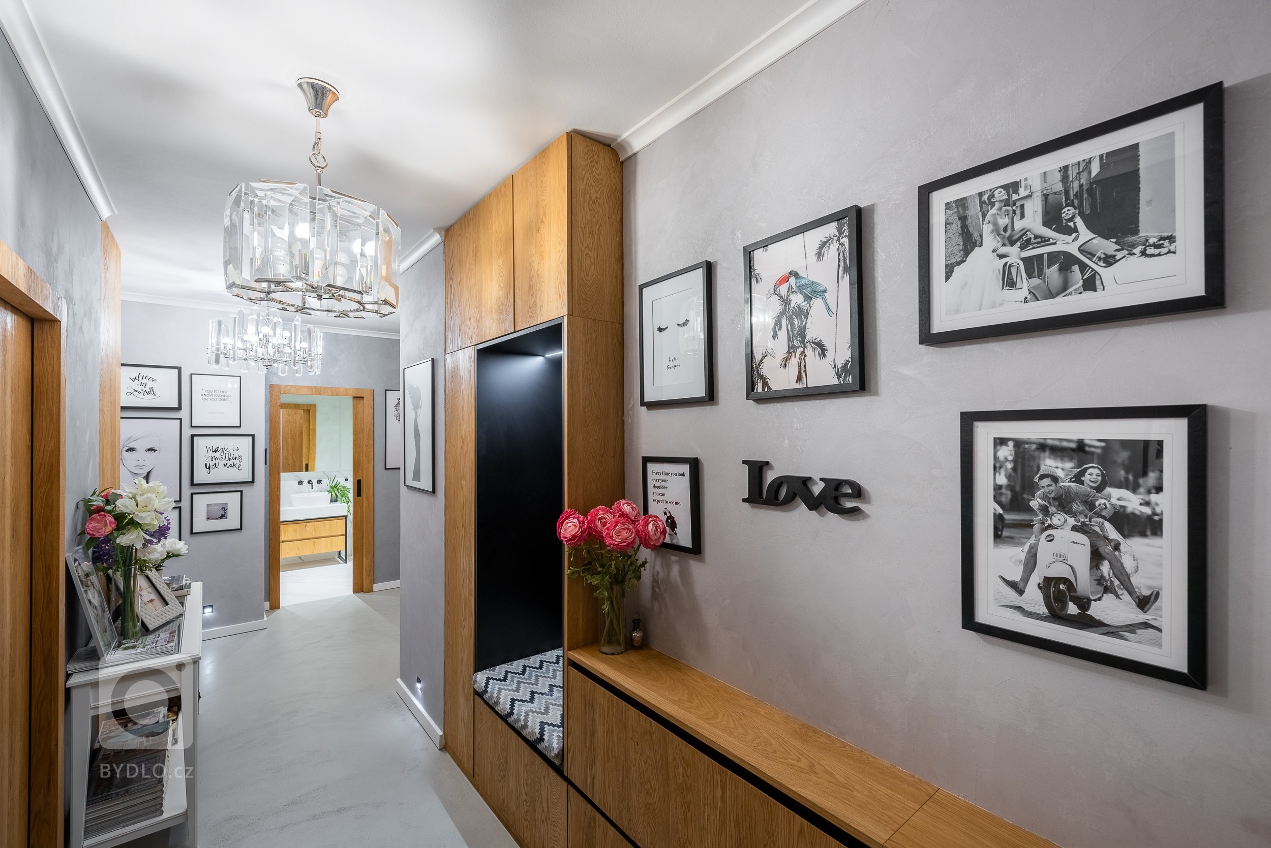 Vlastní&nbsp;bydlení bydlení pro Janu a dcerku Nicole. Jedná se o byt o velikosti 3kk s dvěmi předzahrádky, který prošel během 4 let celkovou rekonstrukcí.…