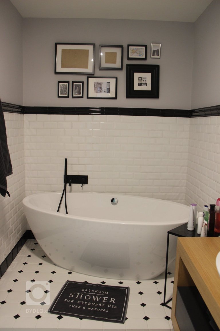 add picture to album