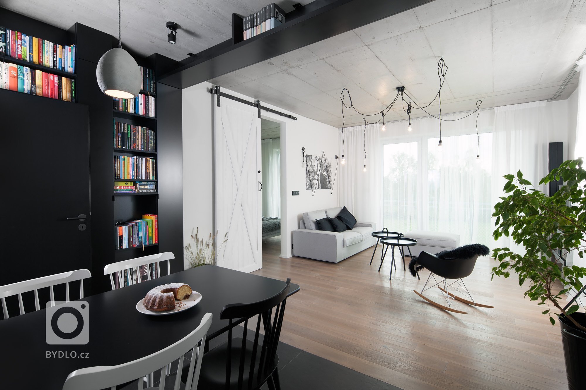 Černobílý interiér