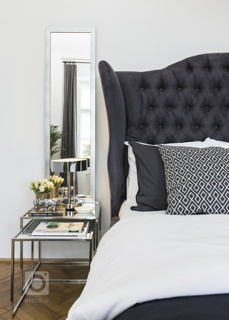 add picture to album