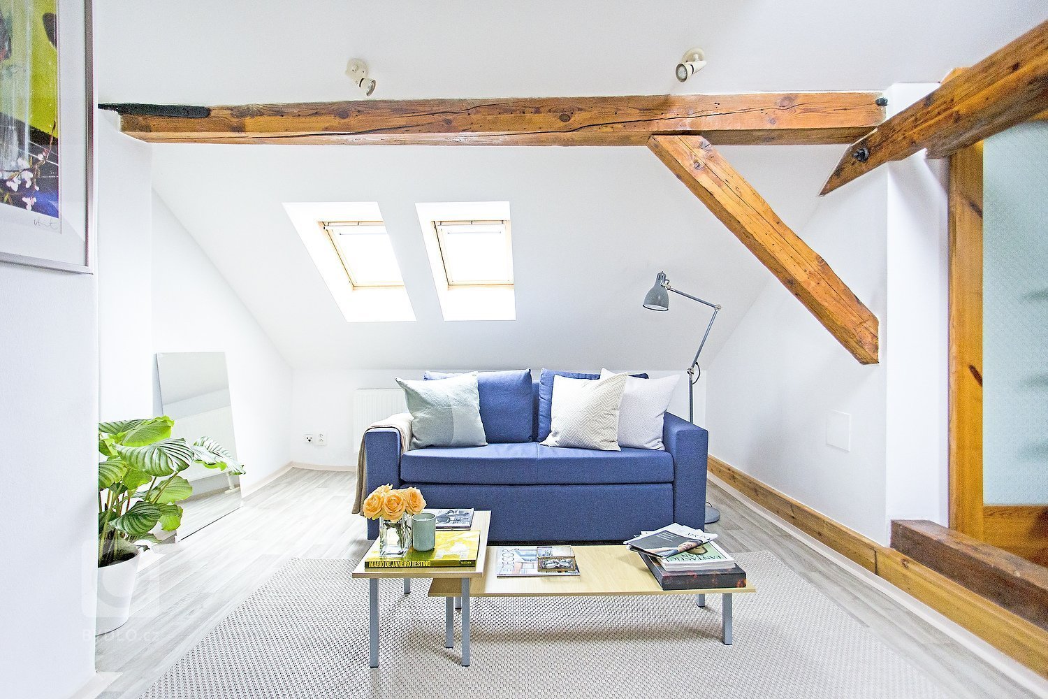 This small attic loft is located in the historical part of Prague, at the feet of the Castle and just a short walk from Charles Bridge.&nbsp;The goal was to…