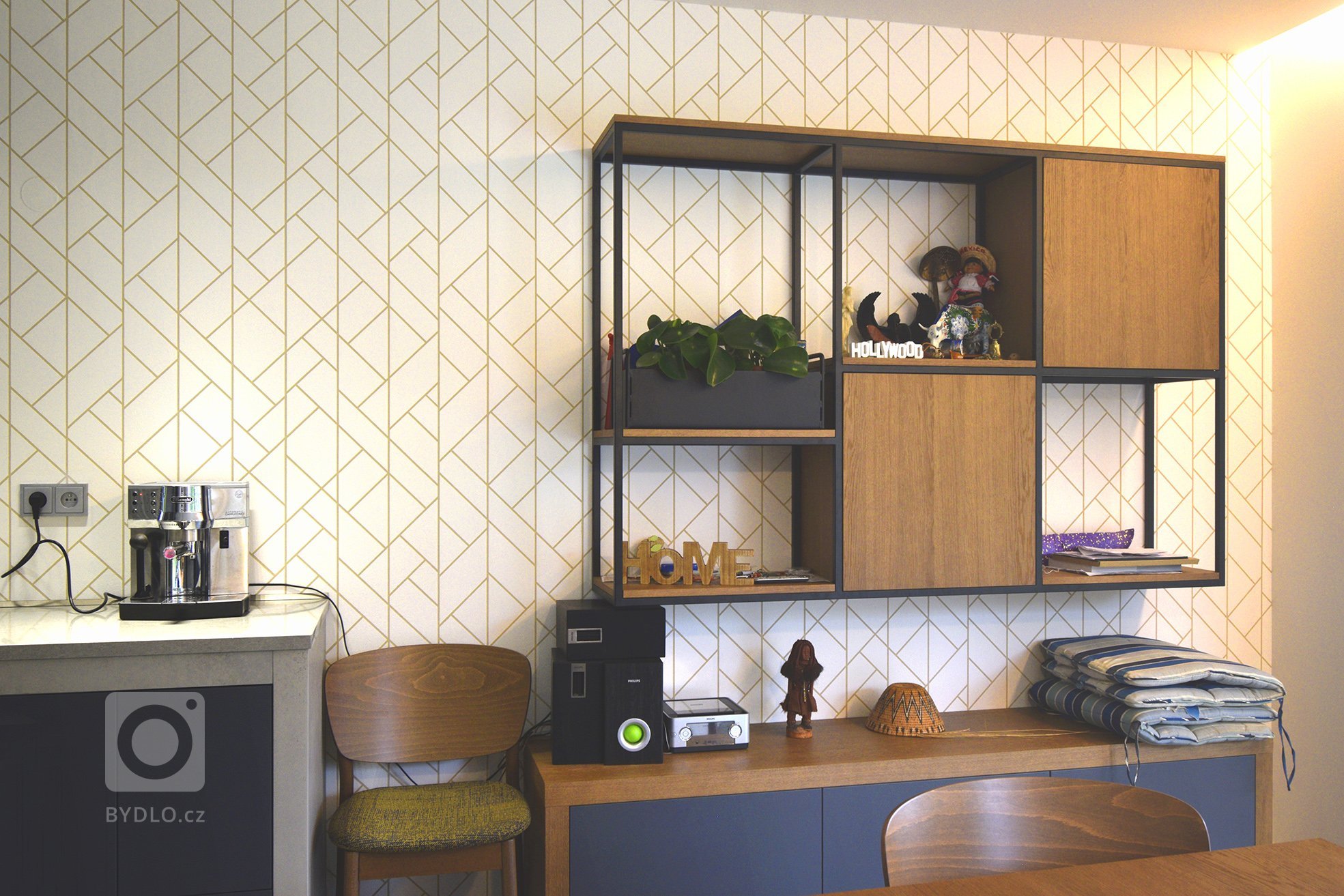 Dekorativní šablonová malba