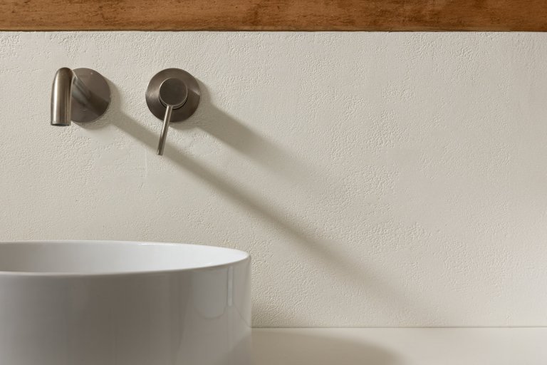 Společnost&nbsp;Staon.cz&nbsp;se podílela na realizaci projektu v rodinném domě v malebných Horních Počernicích. V tomto projektu byla aplikována dekorativní…