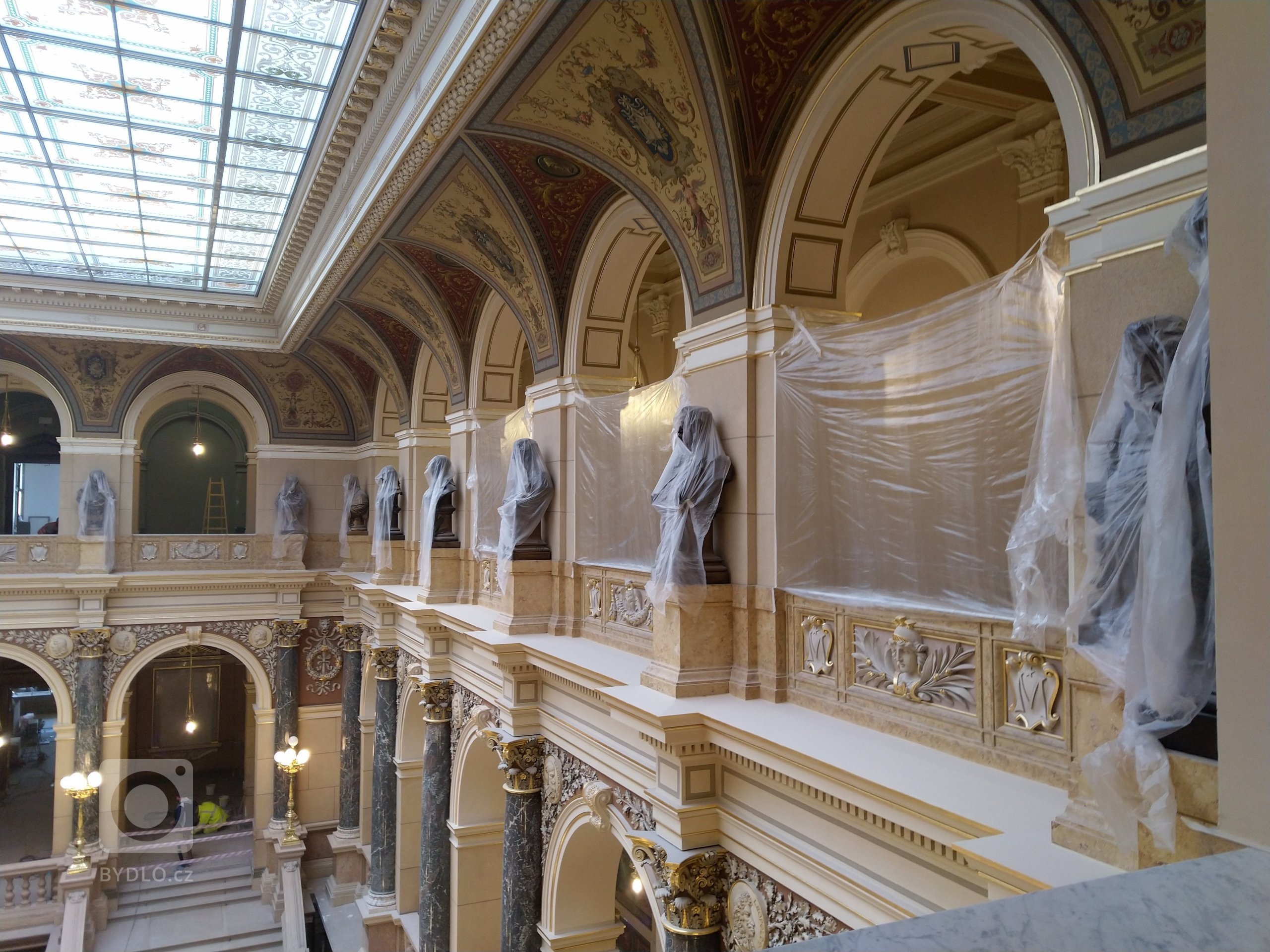 Komplexní malířské a uměleckořemeslné práce v Národním Muzeu Praha&nbsp;

- Rustikální malby

- Mramorové malby

- Mono malby&nbsp;

- Zlacení

-…