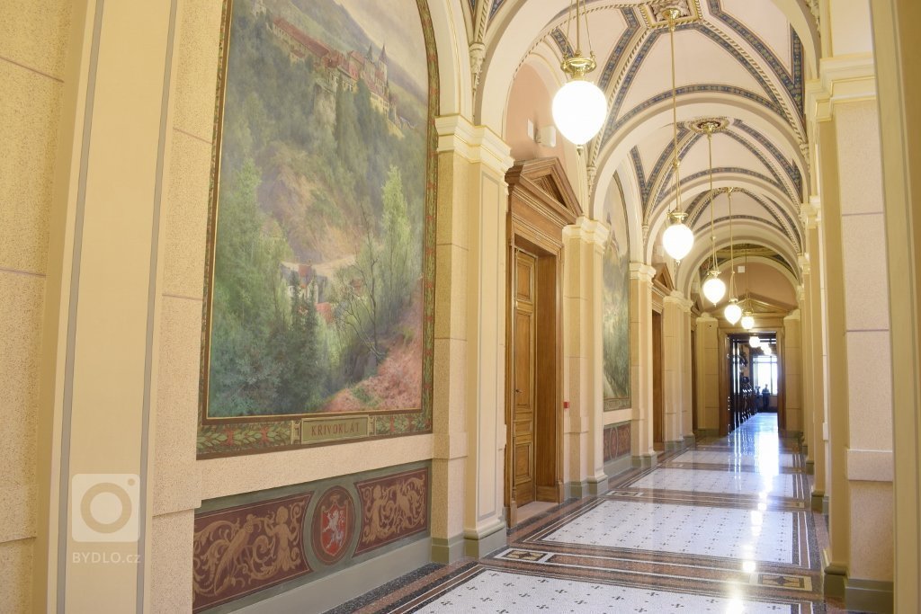 Komplexní malířské a uměleckořemeslné práce v Národním Muzeu Praha&nbsp;

- Rustikální malby

- Mramorové malby

- Mono malby&nbsp;

- Zlacení

-…