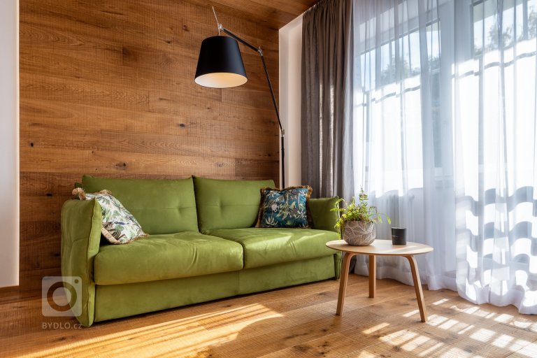 add picture to album