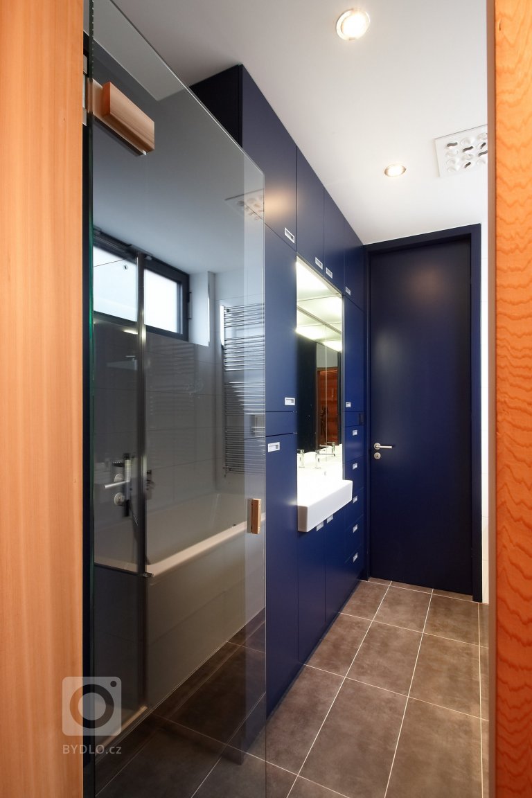 add picture to album