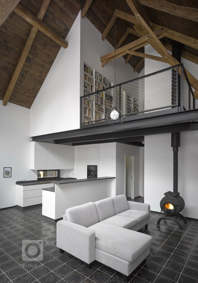 add picture to album