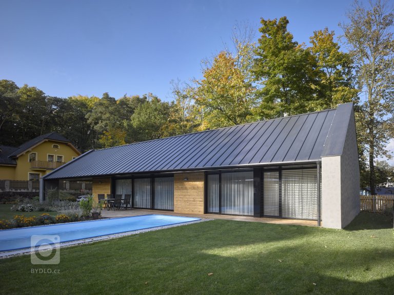 add picture to album