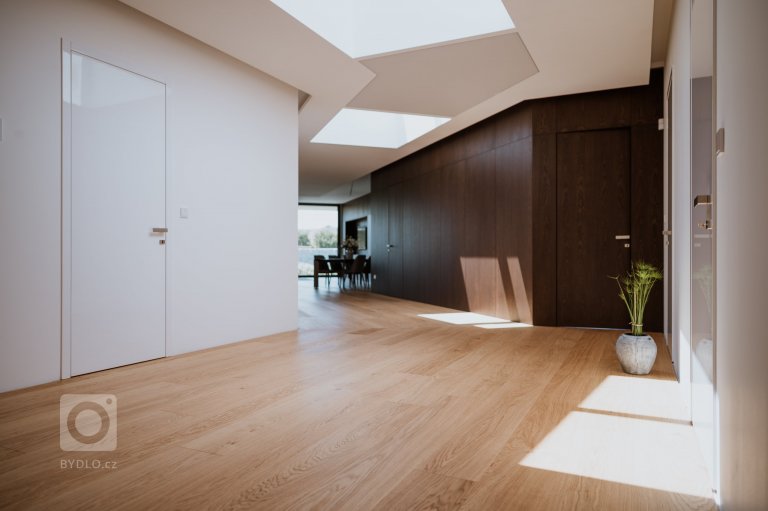 add picture to album