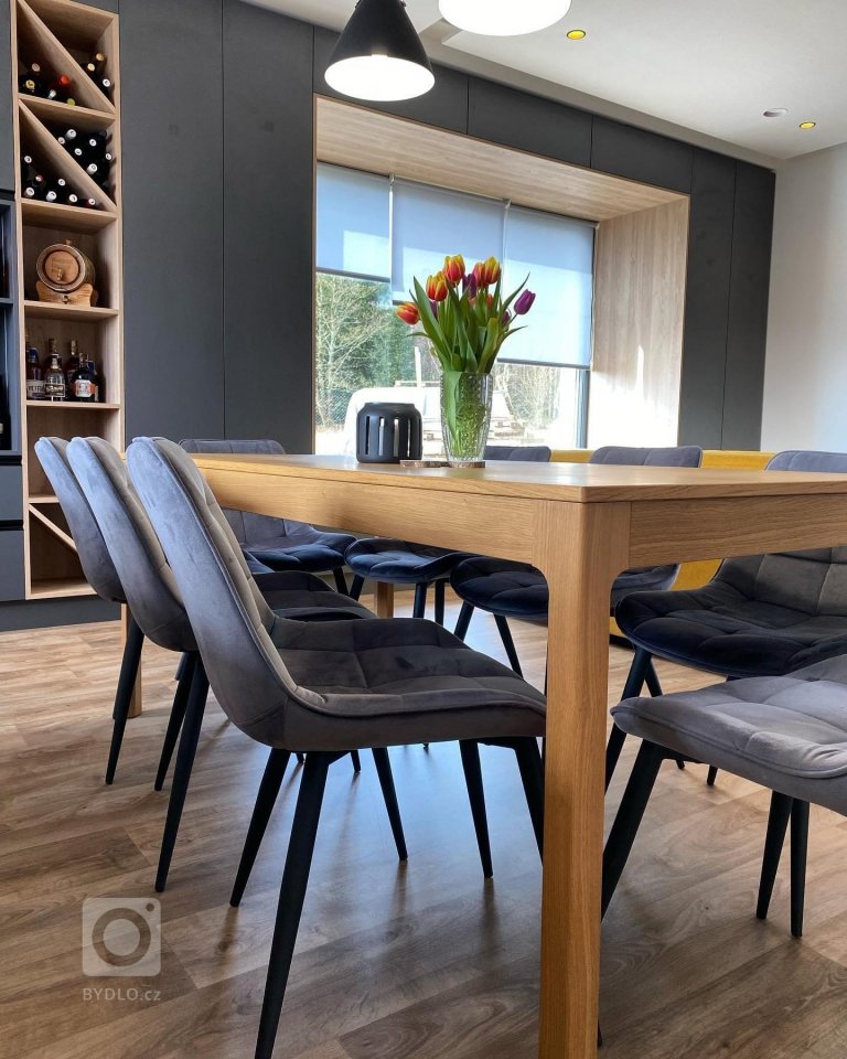 add picture to album