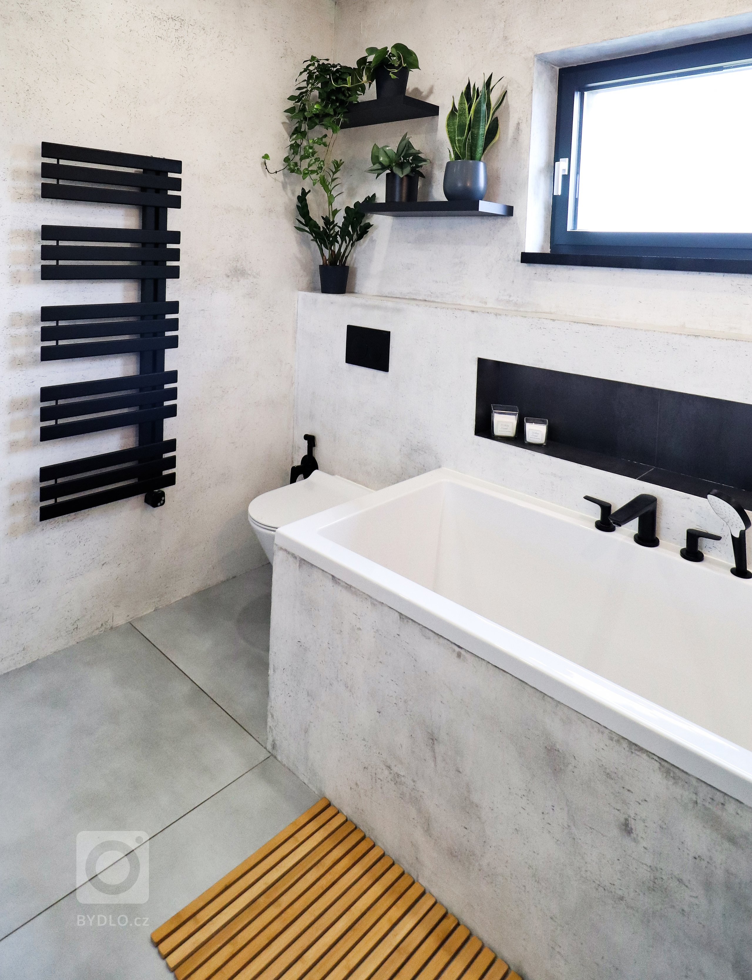 Tato realizace nás moooc bavila.

Barevný koncept byl ze strany zákazníků jasně daný a i když jsme se k&nbsp;focení dostali až po delší době od samotné…