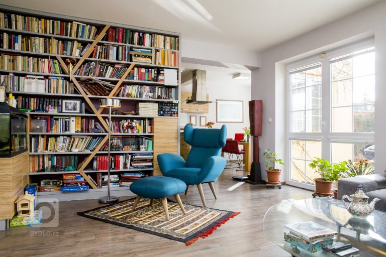 add picture to album