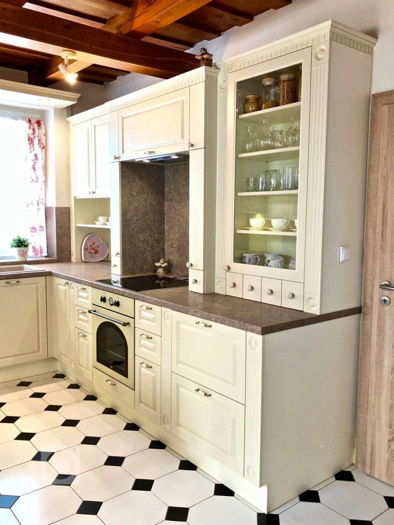 add picture to album