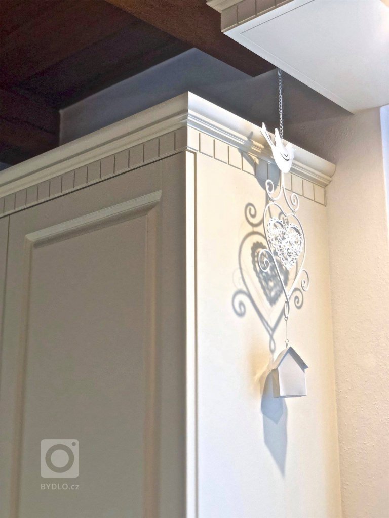 add picture to album