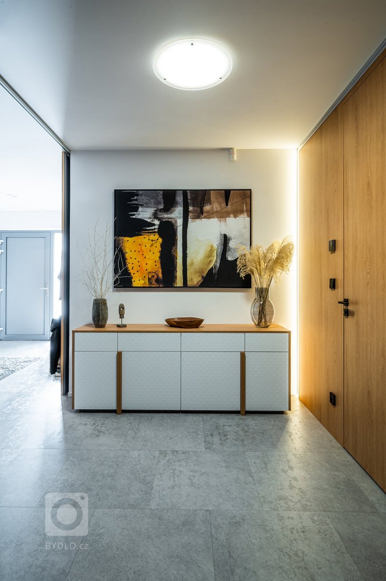 add picture to album