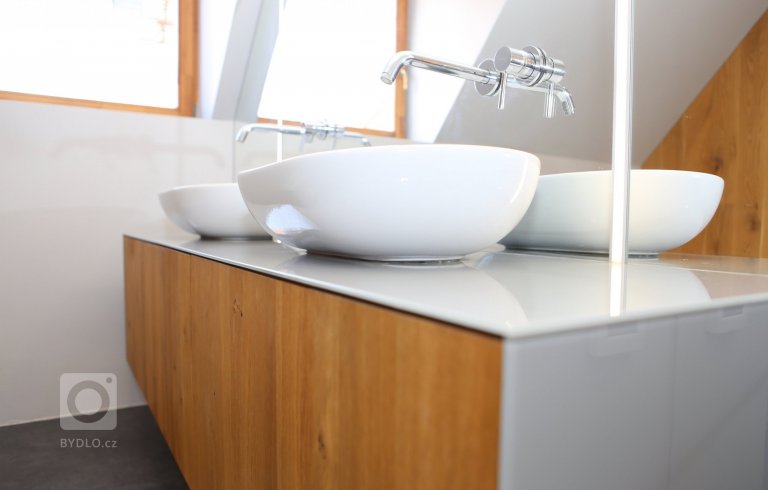 add picture to album