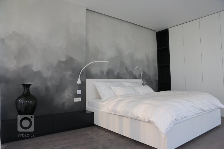 add picture to album