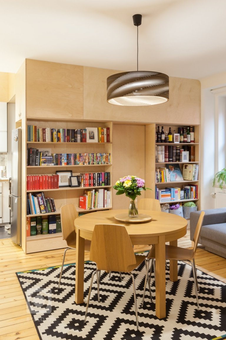 add picture to album