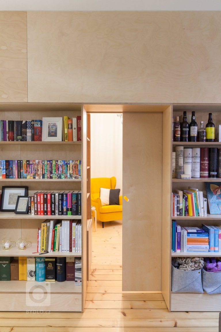 add picture to album