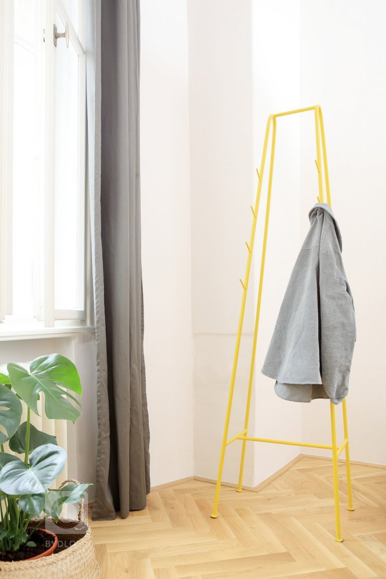 add picture to album