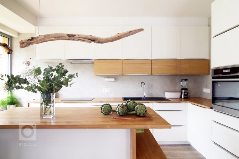 add picture to album