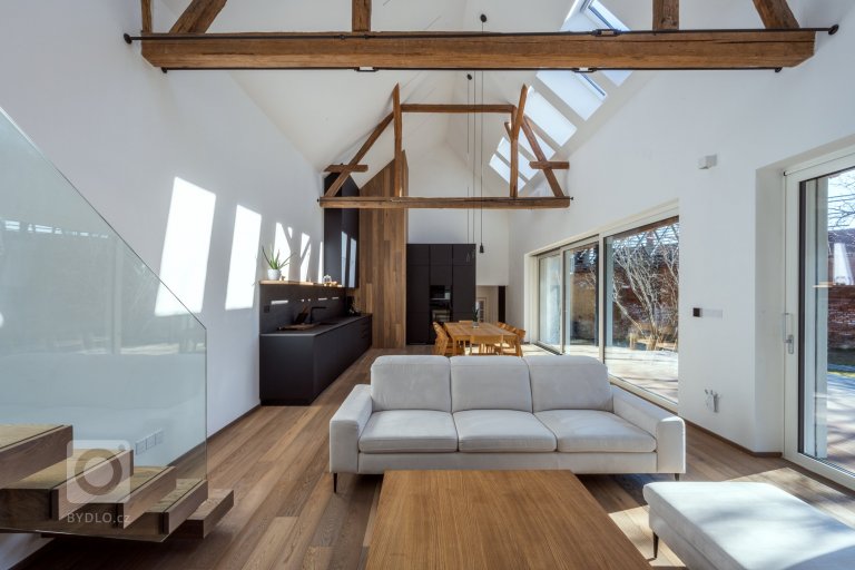 add picture to album