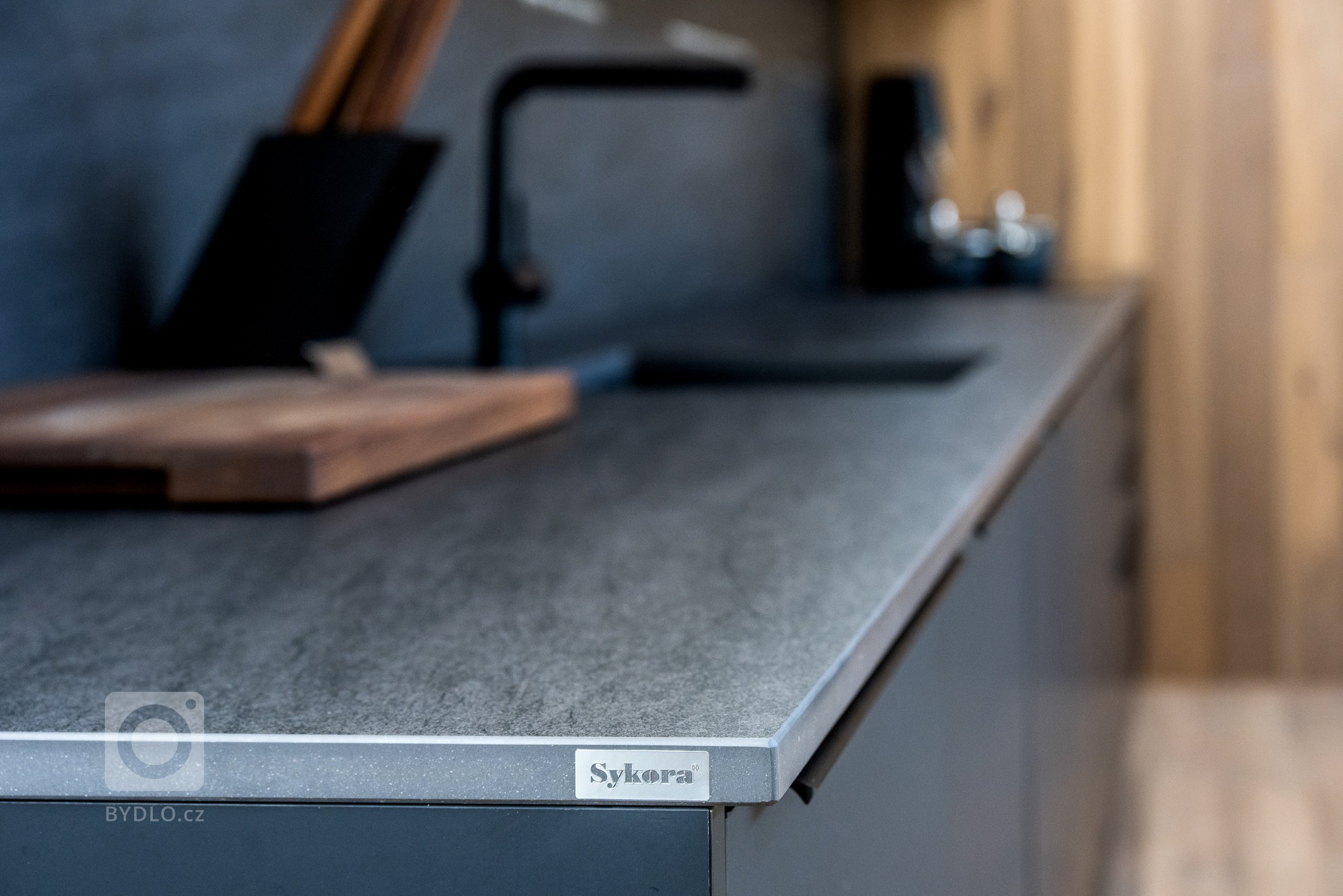 KDYŽ SI CHCETE UŽÍT KRÁSNÝ VÝCHOD&hellip; I ZÁPAD.

Celý svět na jednom místě. Někdy se podaří mít pod jednou střechou všechny odstíny i emoce a umně je…