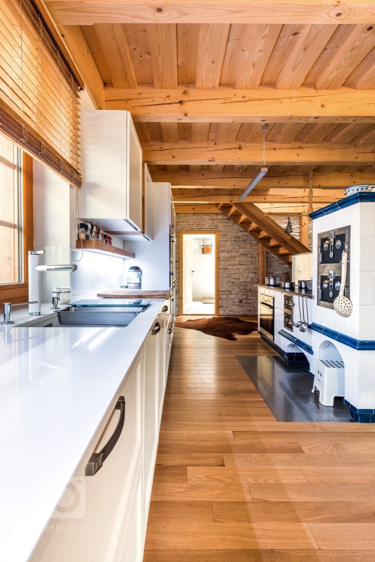 add picture to album