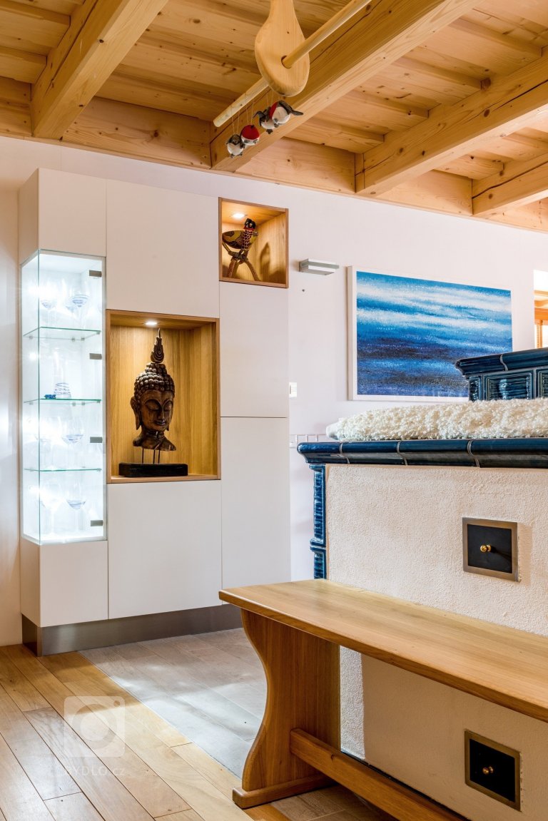 add picture to album