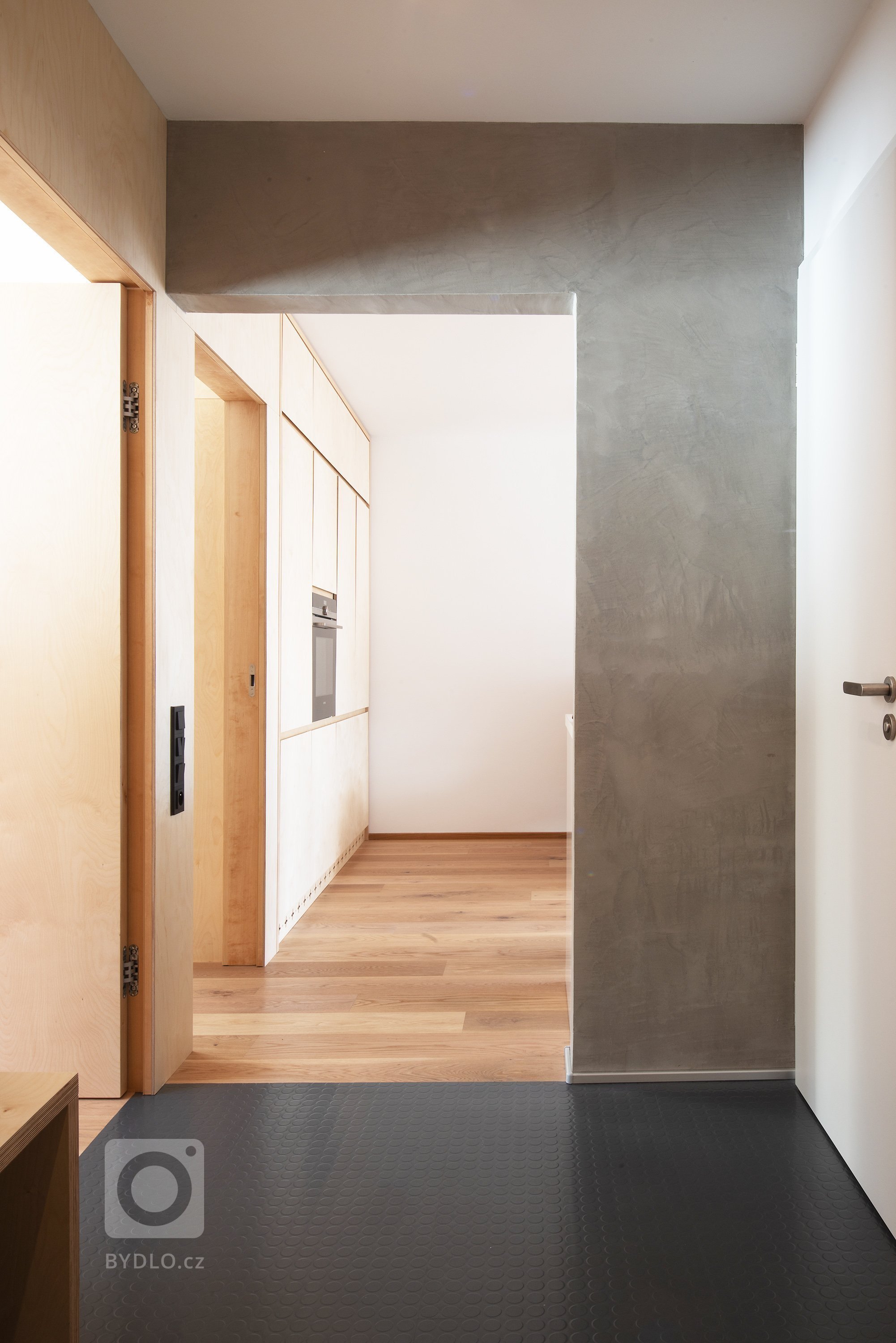 Rekonstrukce horského apartmánu.&nbsp;U Apartmánu ve Špindlerově Mlýně, s krásným výhledem přímo na sjezdovky, byla navržena kompletní rekonstrukce jak…