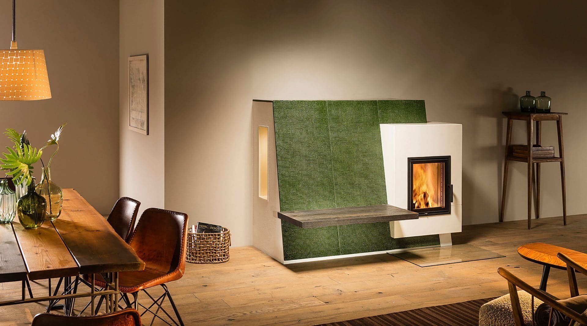 Naším cílem je navrhovat a stavět originální a přitom vysoce funkční kamna, krby, kachlové pece a sporáky ušité na míru všem, kteří touží přivést teplo do…