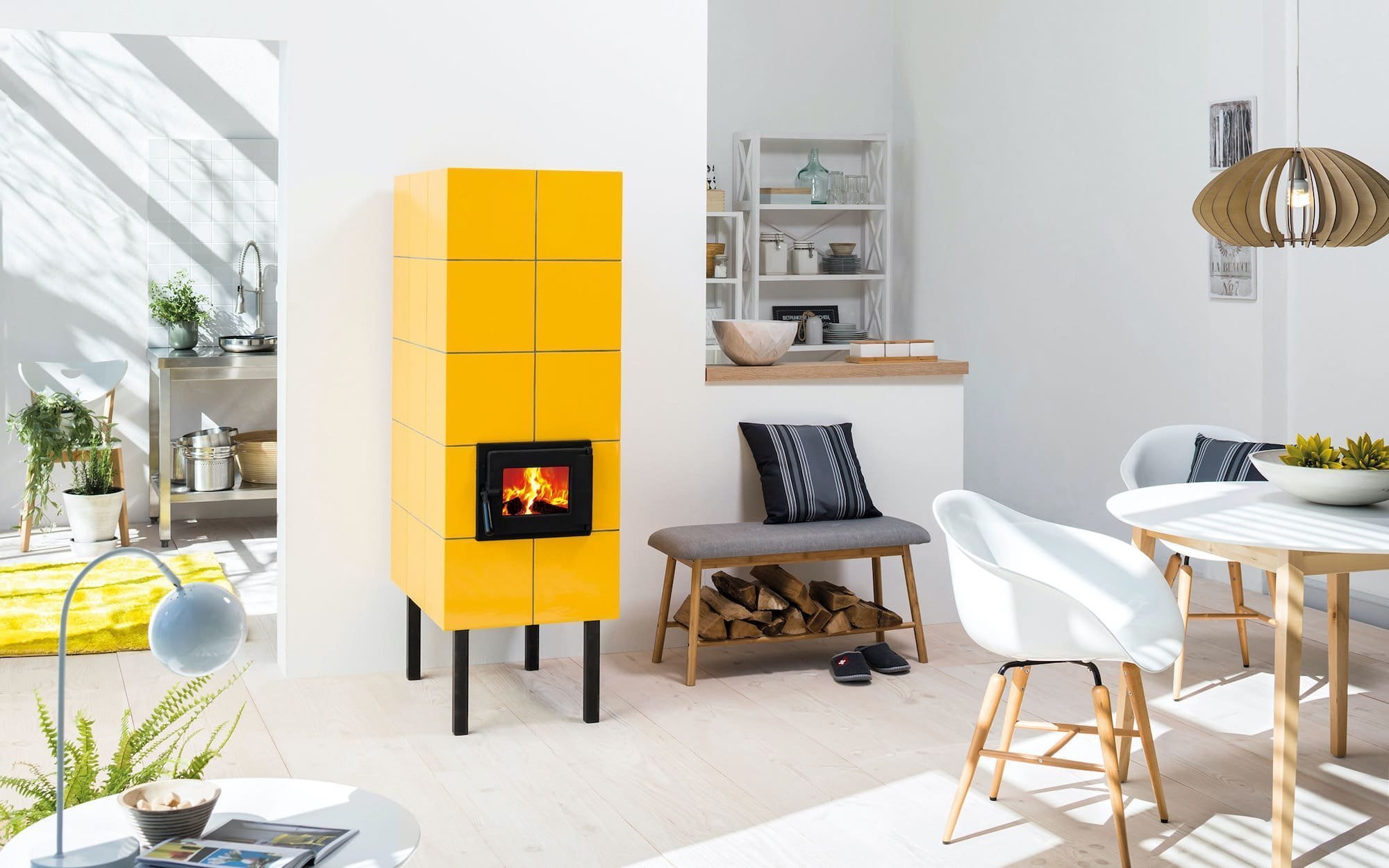 Naším cílem je navrhovat a stavět originální a přitom vysoce funkční kamna, krby, kachlové pece a sporáky ušité na míru všem, kteří touží přivést teplo do…