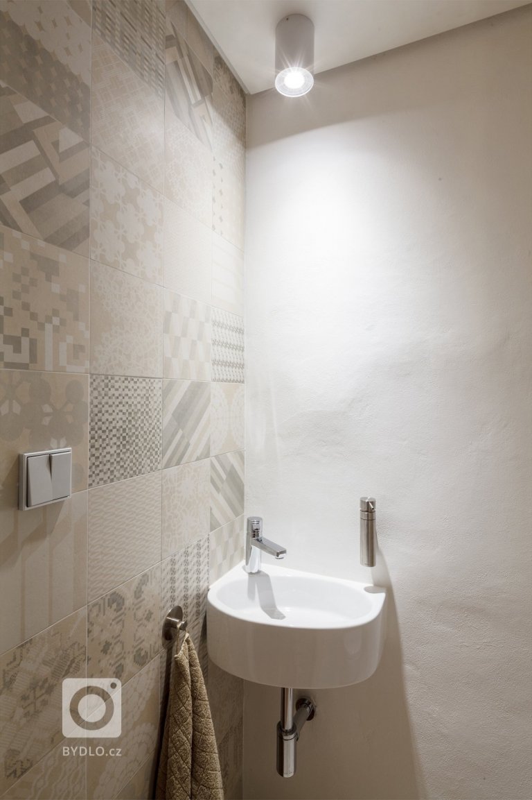 add picture to album