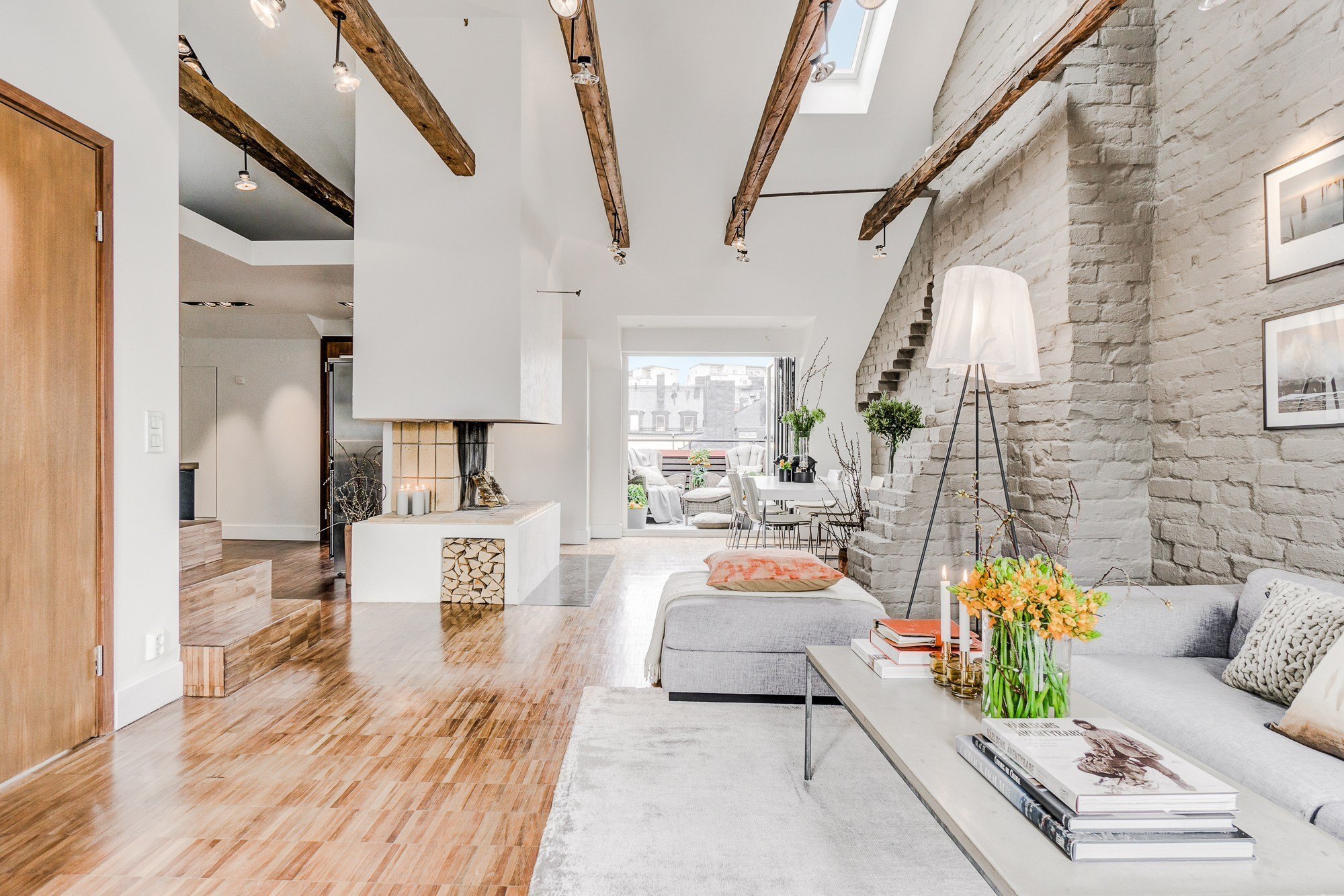 Skandinávská jednoduchost, kde šedá hraje prim