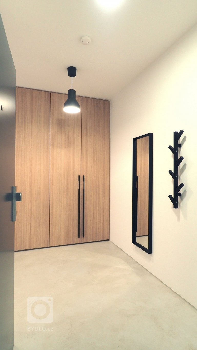 add picture to album